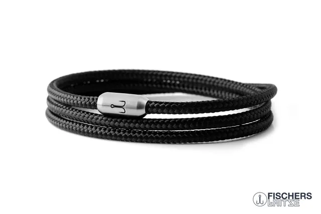 fischers-fritze-forelle-albert-armband-schwarz-4mm-3-fach-gewickelt image 1