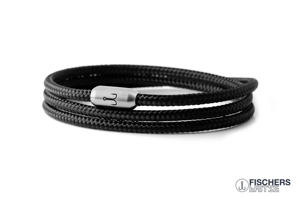 fischers-fritze-forelle-albert-armband-schwarz-4mm-3-fach-gewickelt image 1