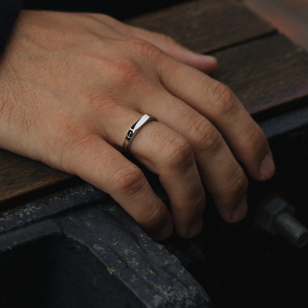 paul-hewitt-slim-signet-ring-silber-herren-siegelring-ocean-steel image 7