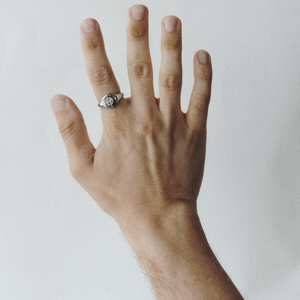 paul-hewitt-signet-ring-windrose-silber-herren-siegelring image 4