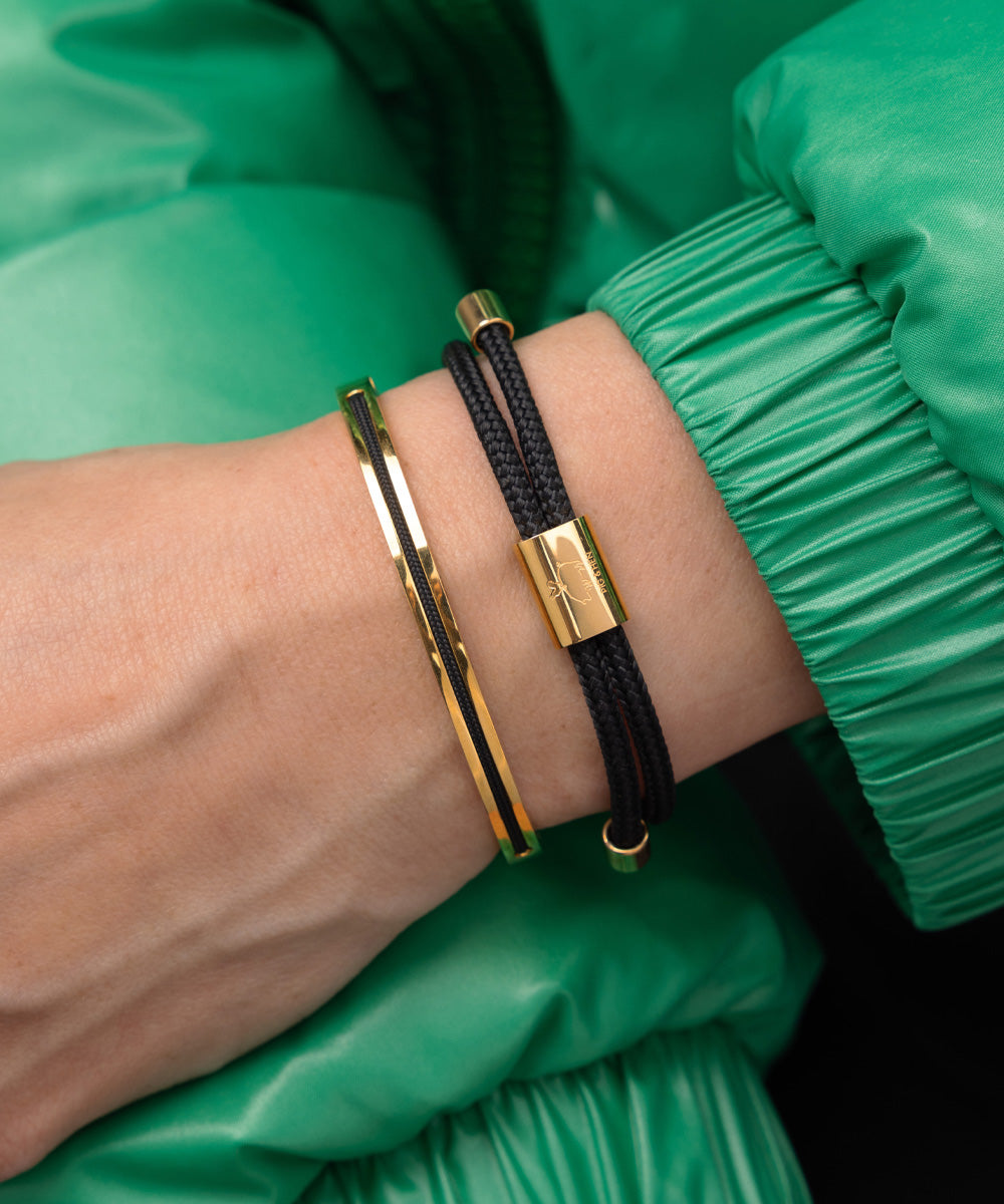 pig-hen-maya-lou-black-damen-bangle-gold image 2