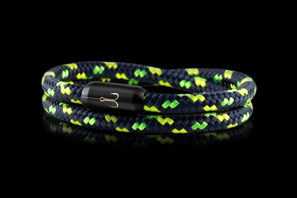 fischers-fritze-torpedogarnele-neo-segeltau-armband-marineblau-neongelb-neongr-n image 1