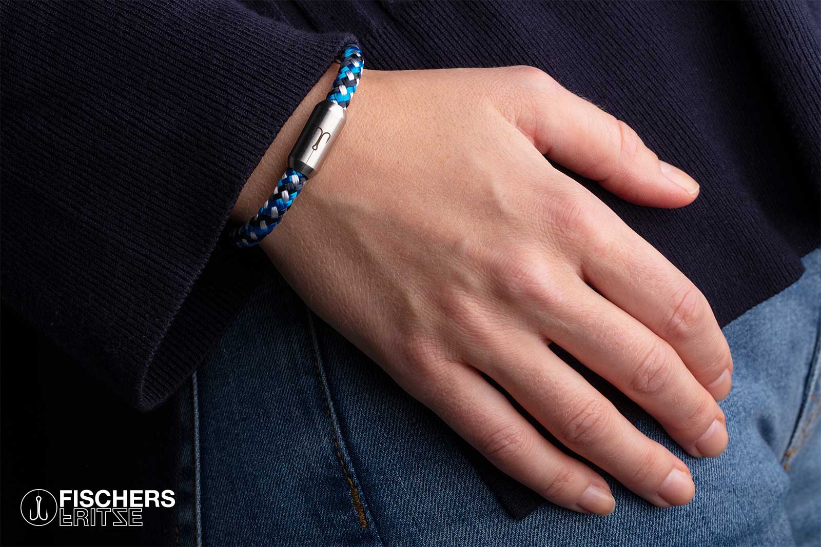 fischers-fritze-krabbe-mona-segeltau-armband-marineblau-stahlblau-weiss-6-mm image 2