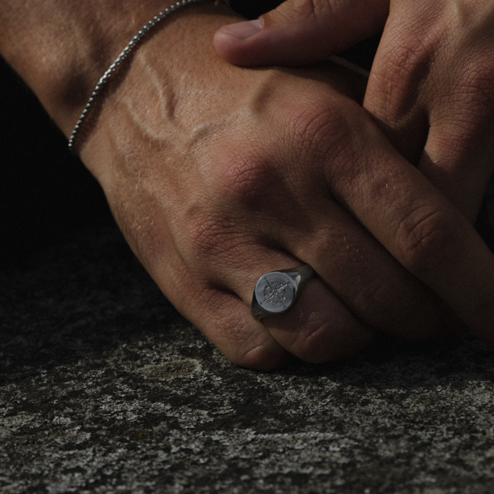paul-hewitt-signet-ring-windrose-silber-herren-siegelring image 7