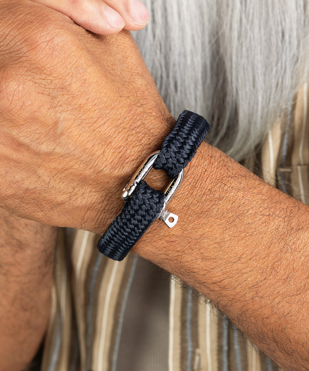 pig-hen-gorgeous-george-armband-navy-silver image 2