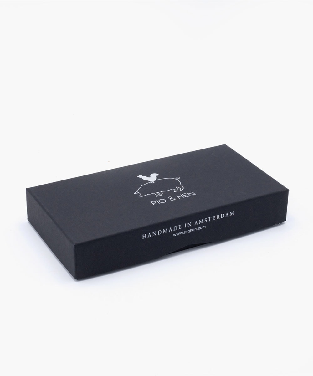 pig-hen-set-geschenkbox-black-aus-recycling-material image 2