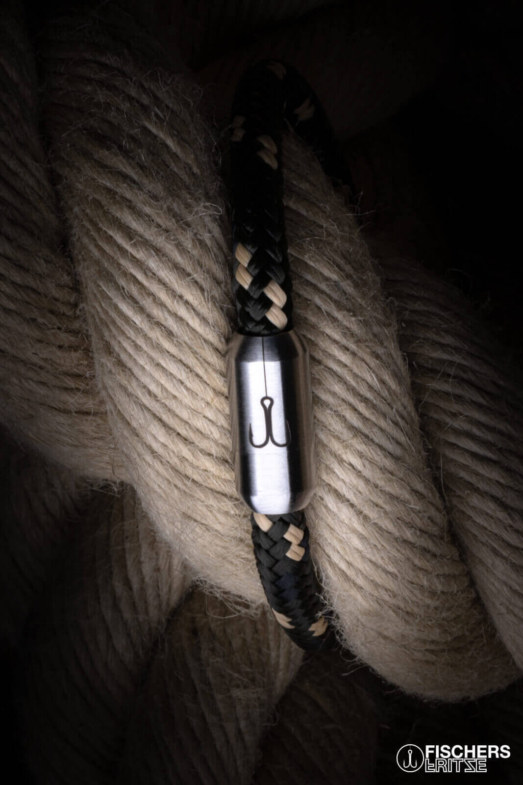 fischers-fritze-krabbe-juliane-segeltau-armband-olivgr-n-schwarz-natur image 3