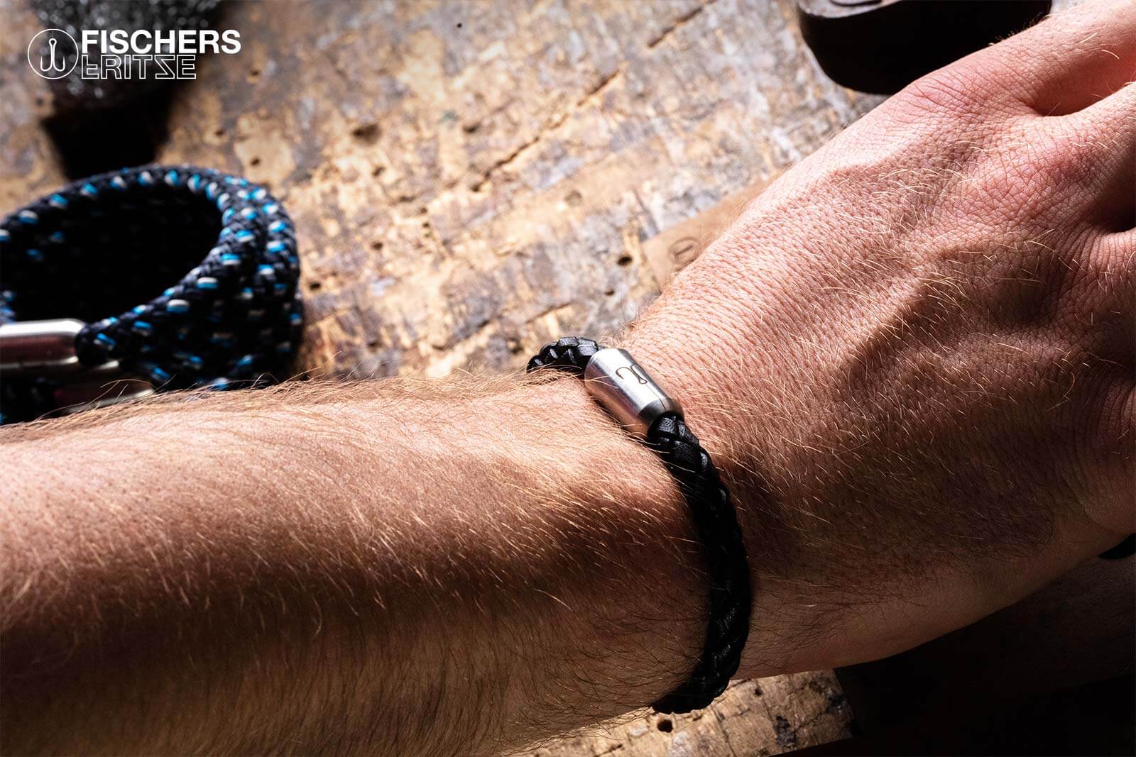 fischers-fritze-krabbe-fernanda-lederarmband-schwarz-geflochten image 3