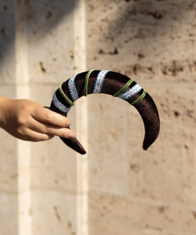 wald-berlin-headband-swirl-dark-brown-samt-haarreif-wiesn-sample-sale image 1
