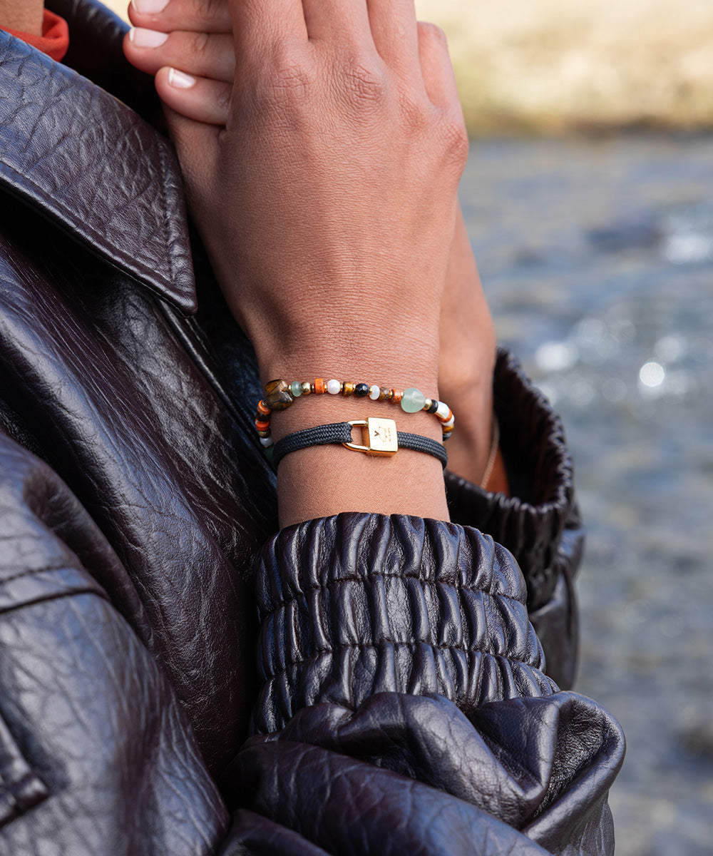pig-hen-billy-armband-black-gold-nautikseil-mit-edelstahl-verschluss-f-r-damen image 3