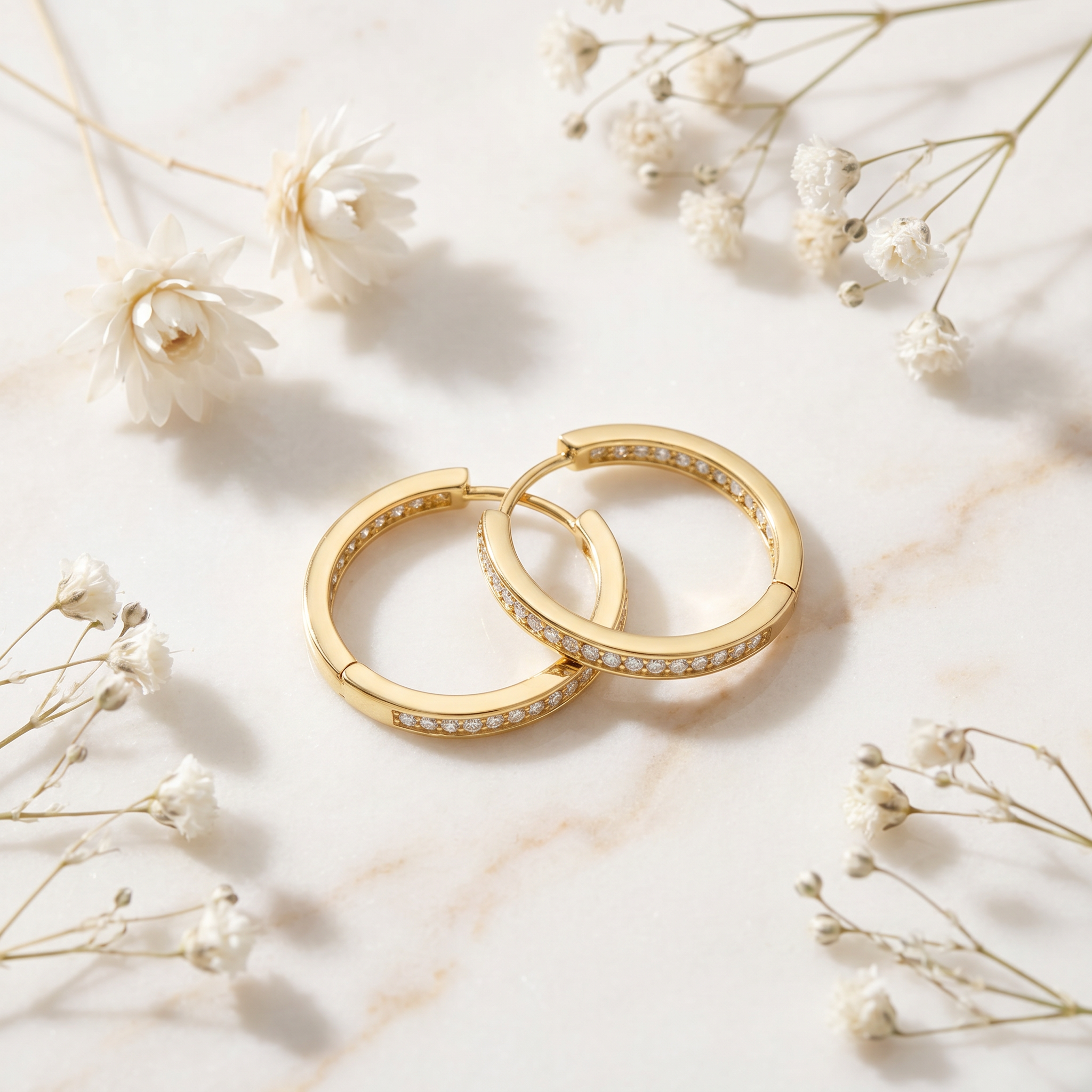 engelsrufer-creole-925er-silber-lisa-gold-mit-zirkonia image 4