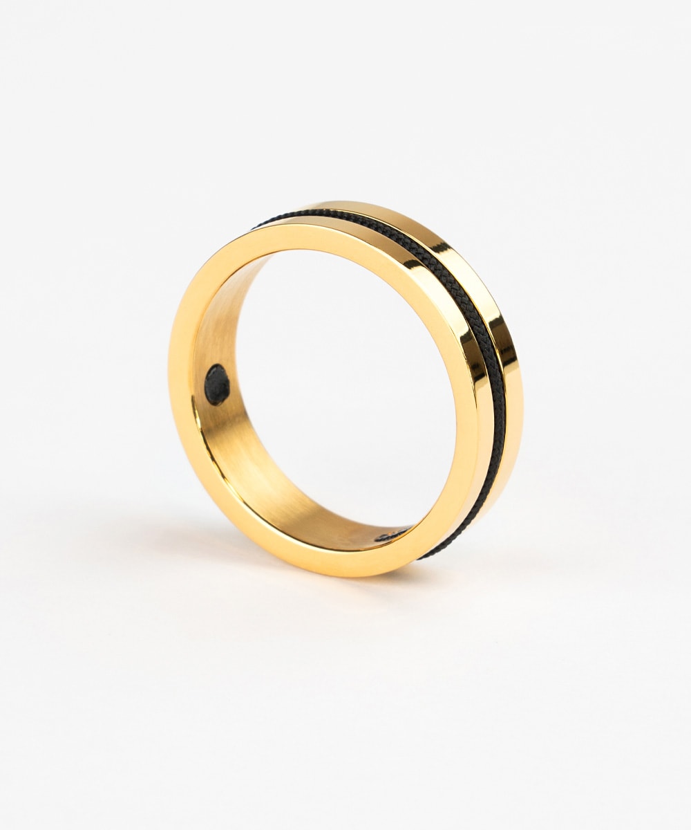 pig-hen-navarch-6mm-ring-black-gold image 1