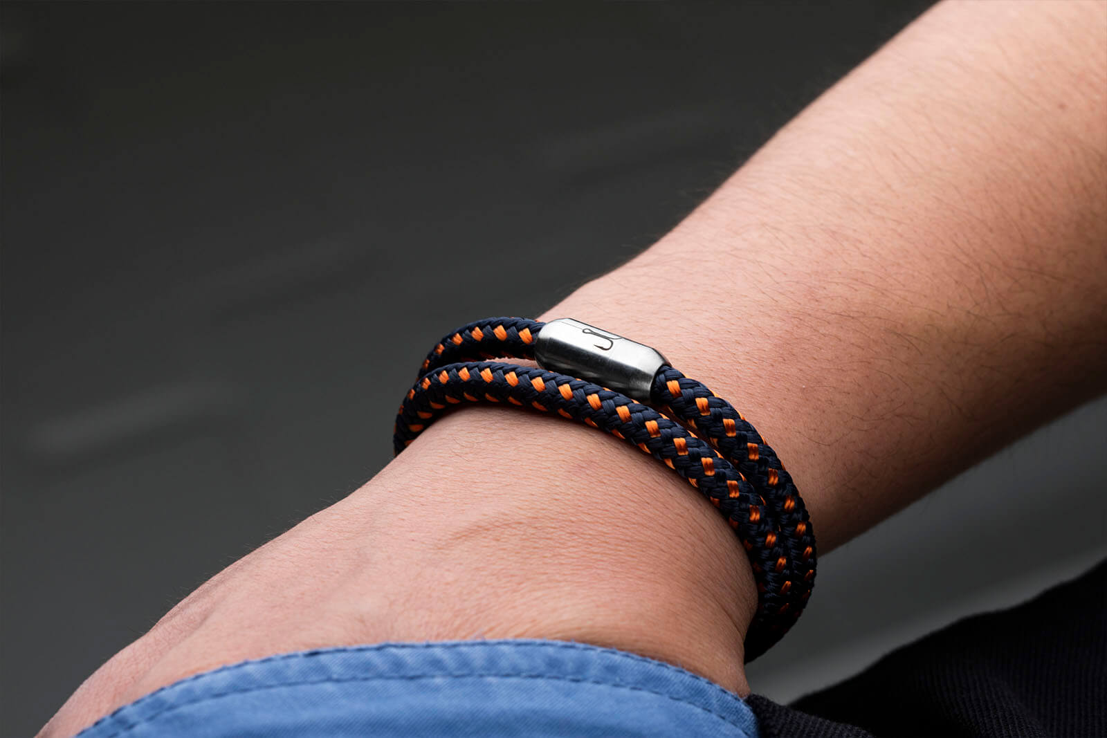 fischers-fritze-garnele-willi-armband-marineblau-orange-aus-segeltau image 7
