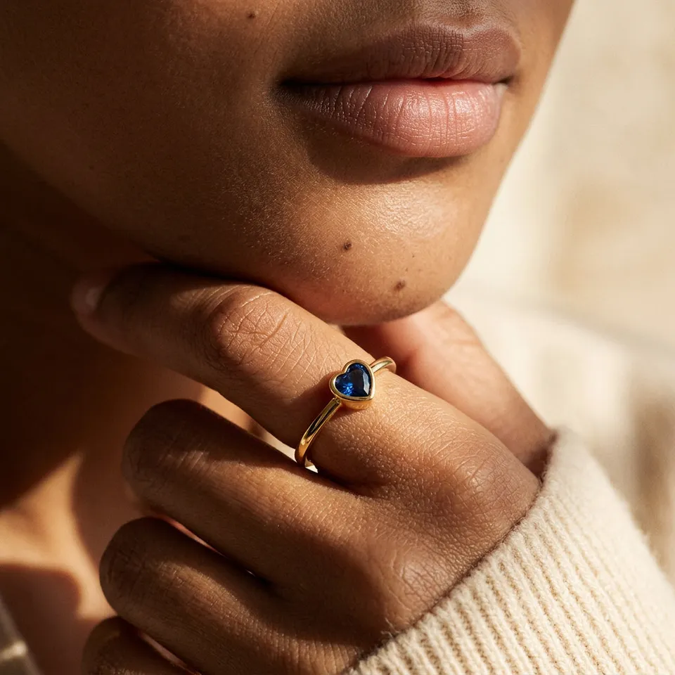 paul-hewitt-heart-of-the-sea-mono-ring-gold image 1