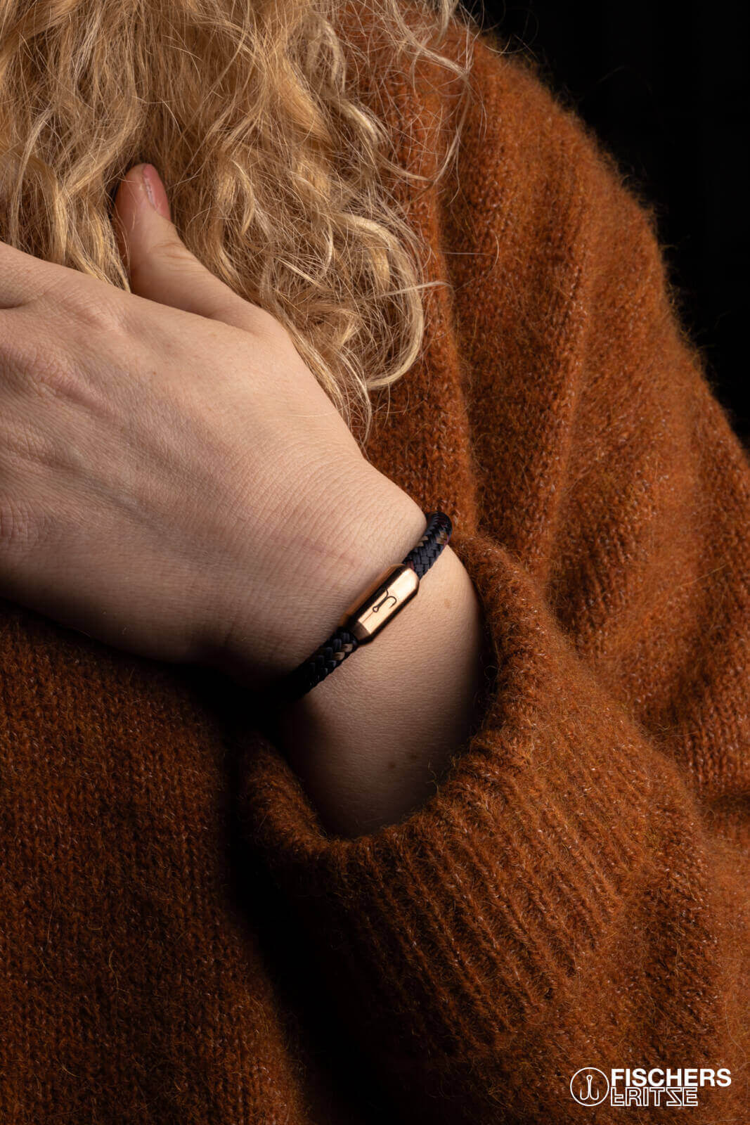 fischers-fritze-k-nigskrabbe-johanna-segeltau-armband-marineblau-braun-dunkelrot image 3