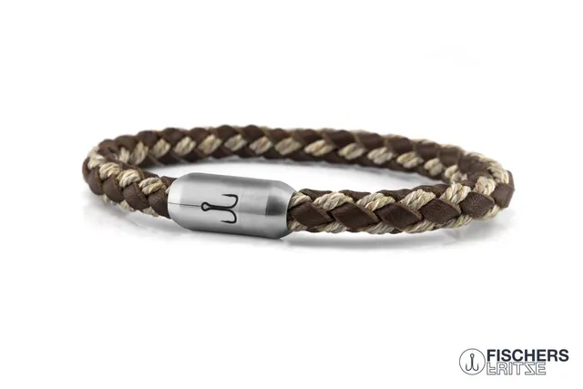 fischers-fritze-krabbe-fenja-lederarmband-braun-natur-geflochten-6mm image 1