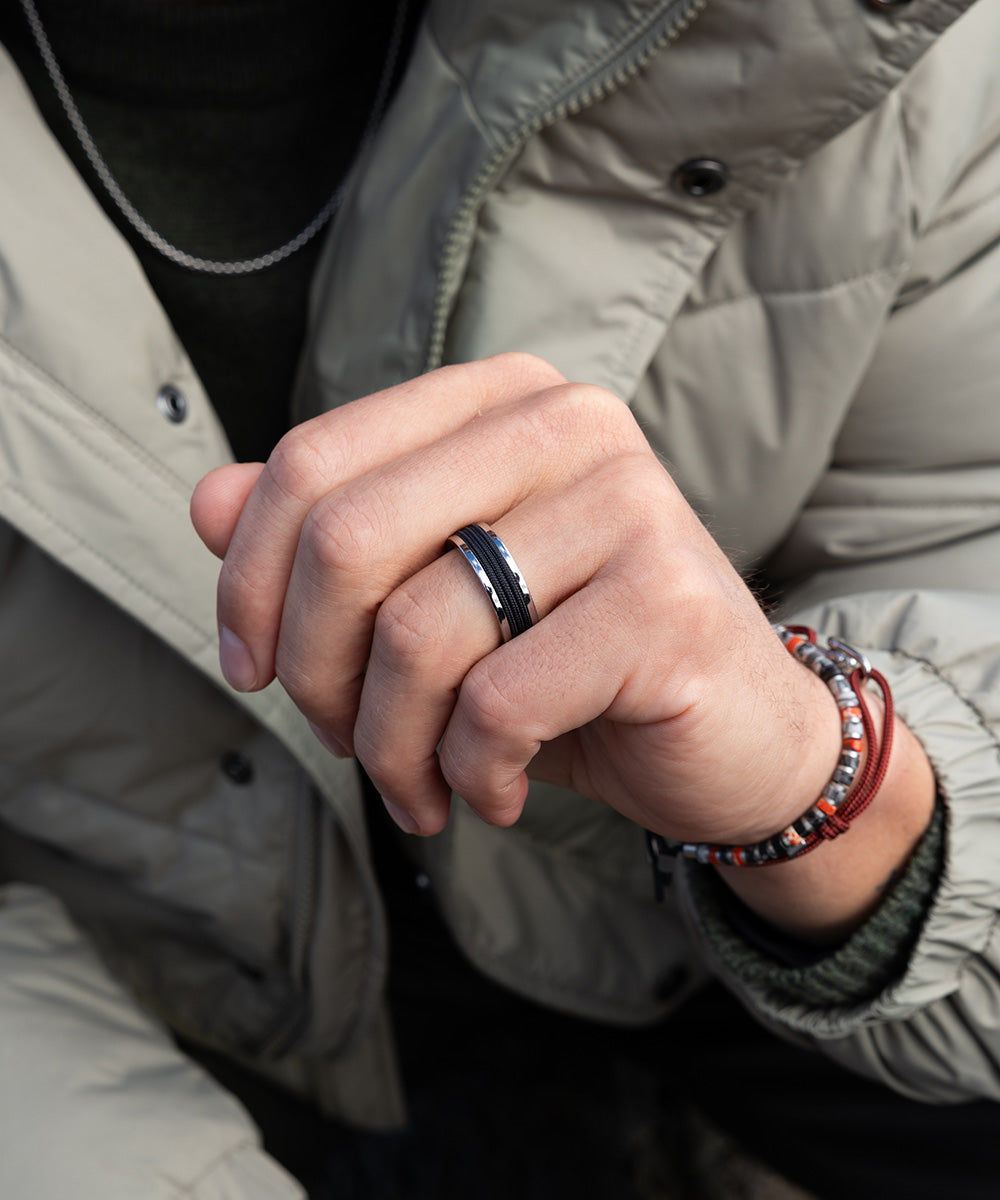 pig-hen-navarch-8mm-wrap-ring-navy-silber-herrenring image 2