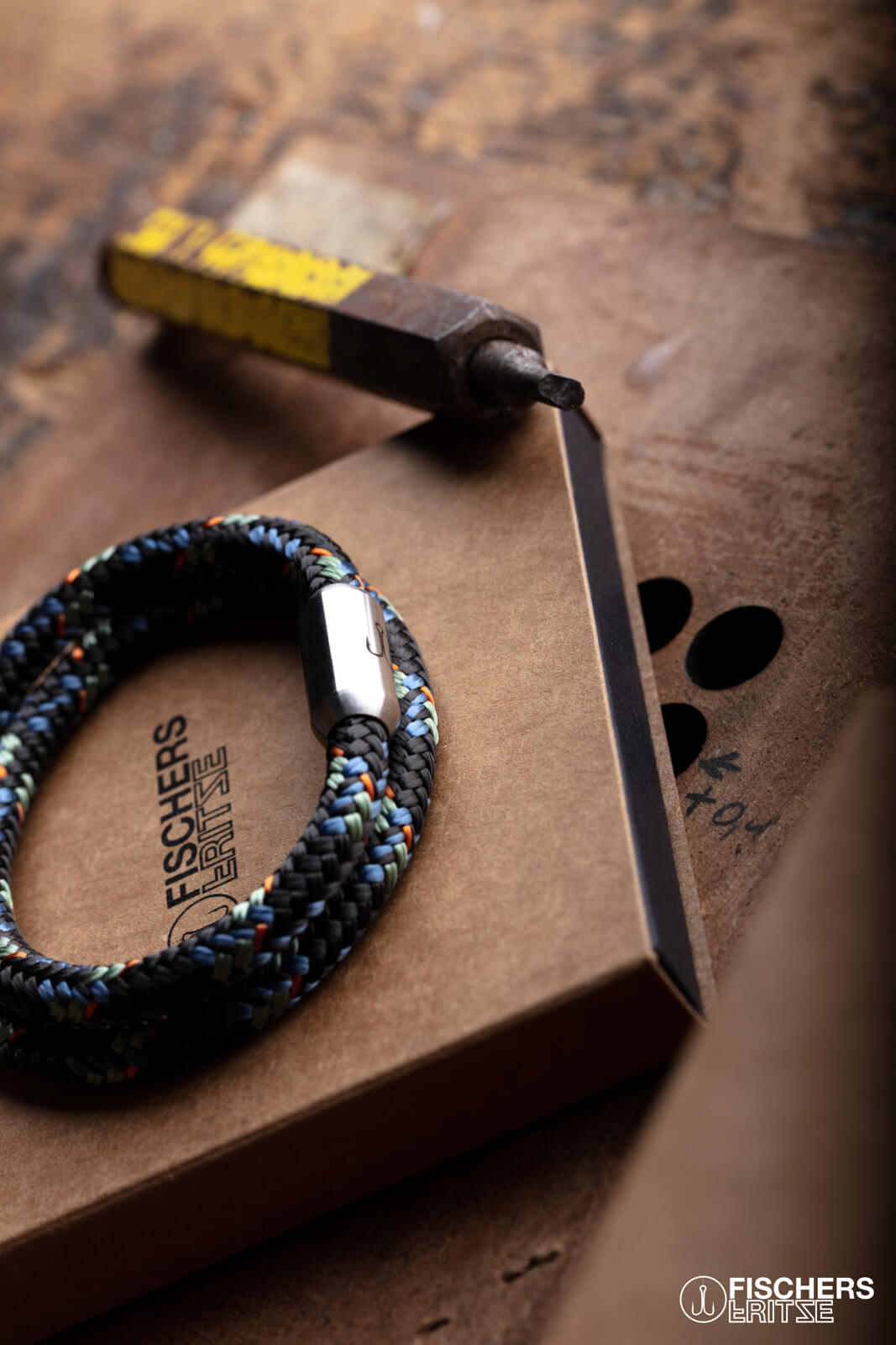 fischers-fritze-garnele-jannes-segeltau-armband-kaffeebraun-pastellblau-pastellg image 4