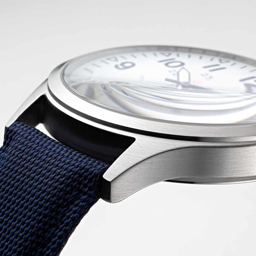 paul-hewitt-captain-s-field-watch-ocean-blue image 3