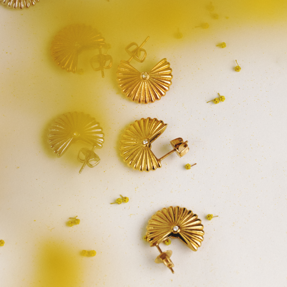 paul-hewitt-scallop-ohrstecker-gold image 3