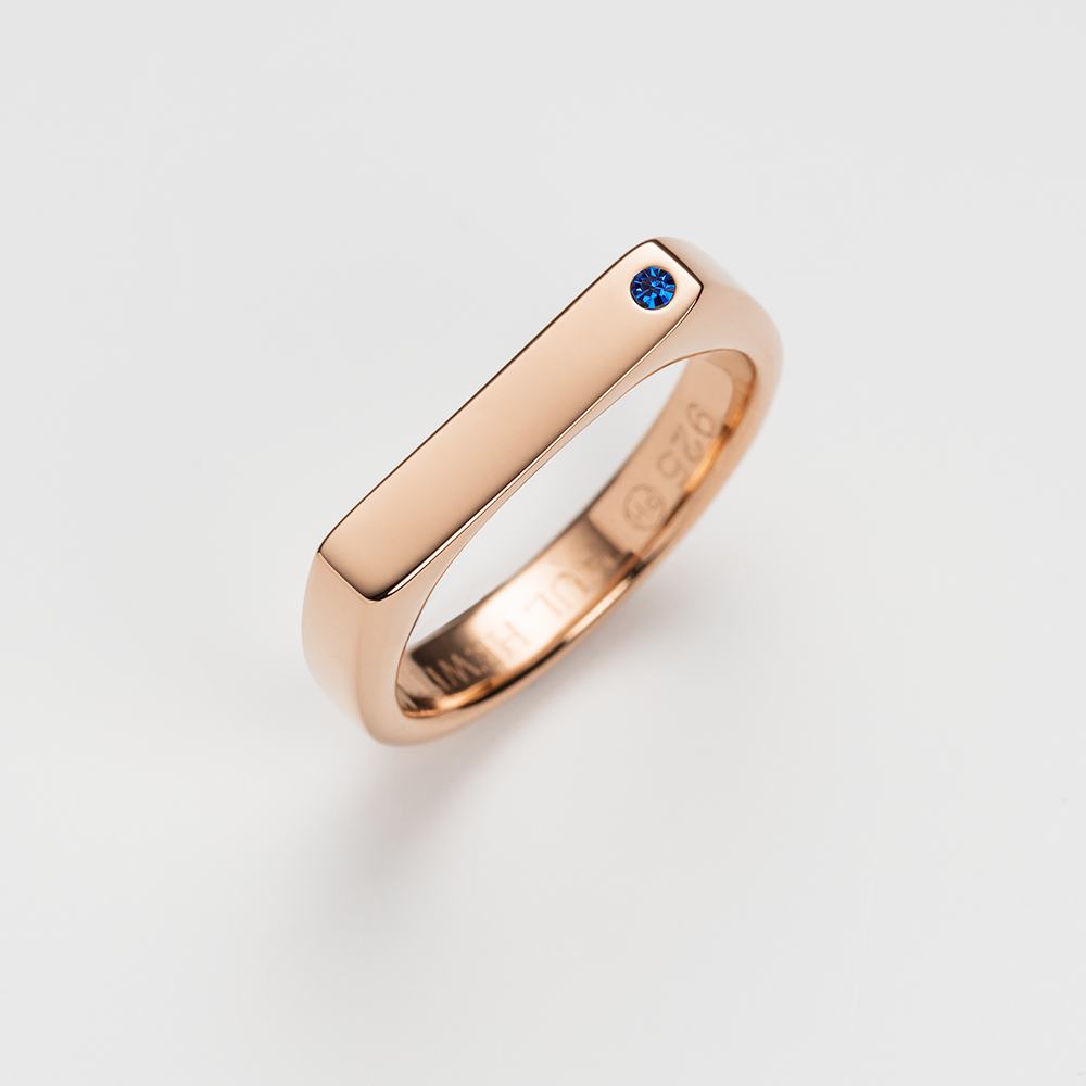 paul-hewitt-ocean-stories-ring-signet-brilliant-cut-ros-gold image 3