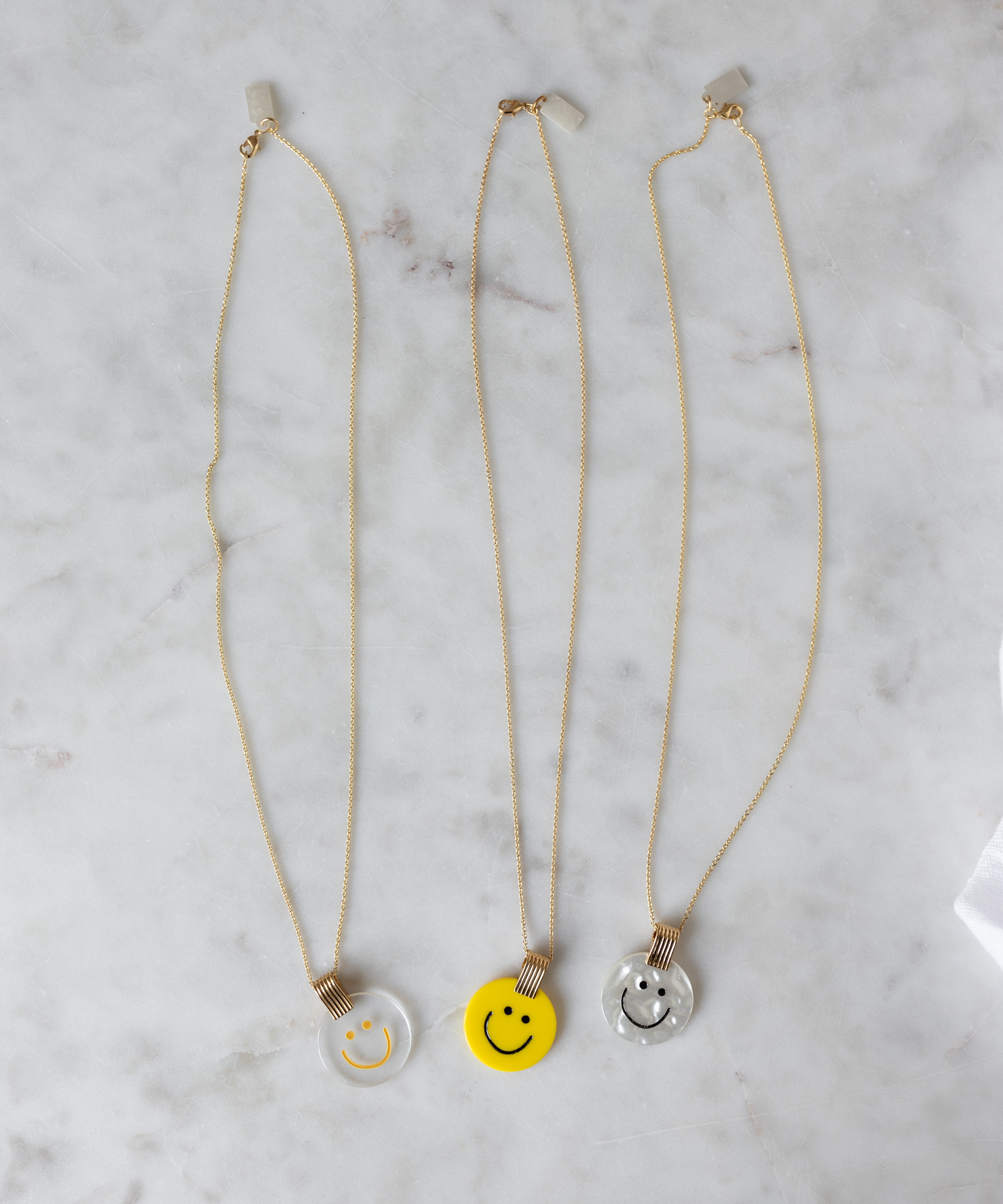 wald-berlin-smilie-dude-medaillon-halskette-yellow-43-cm image 4