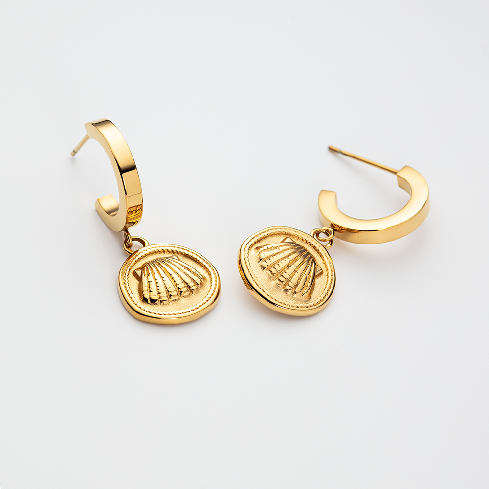 paul-hewitt-scallop-coin-ohrring-gold image 4