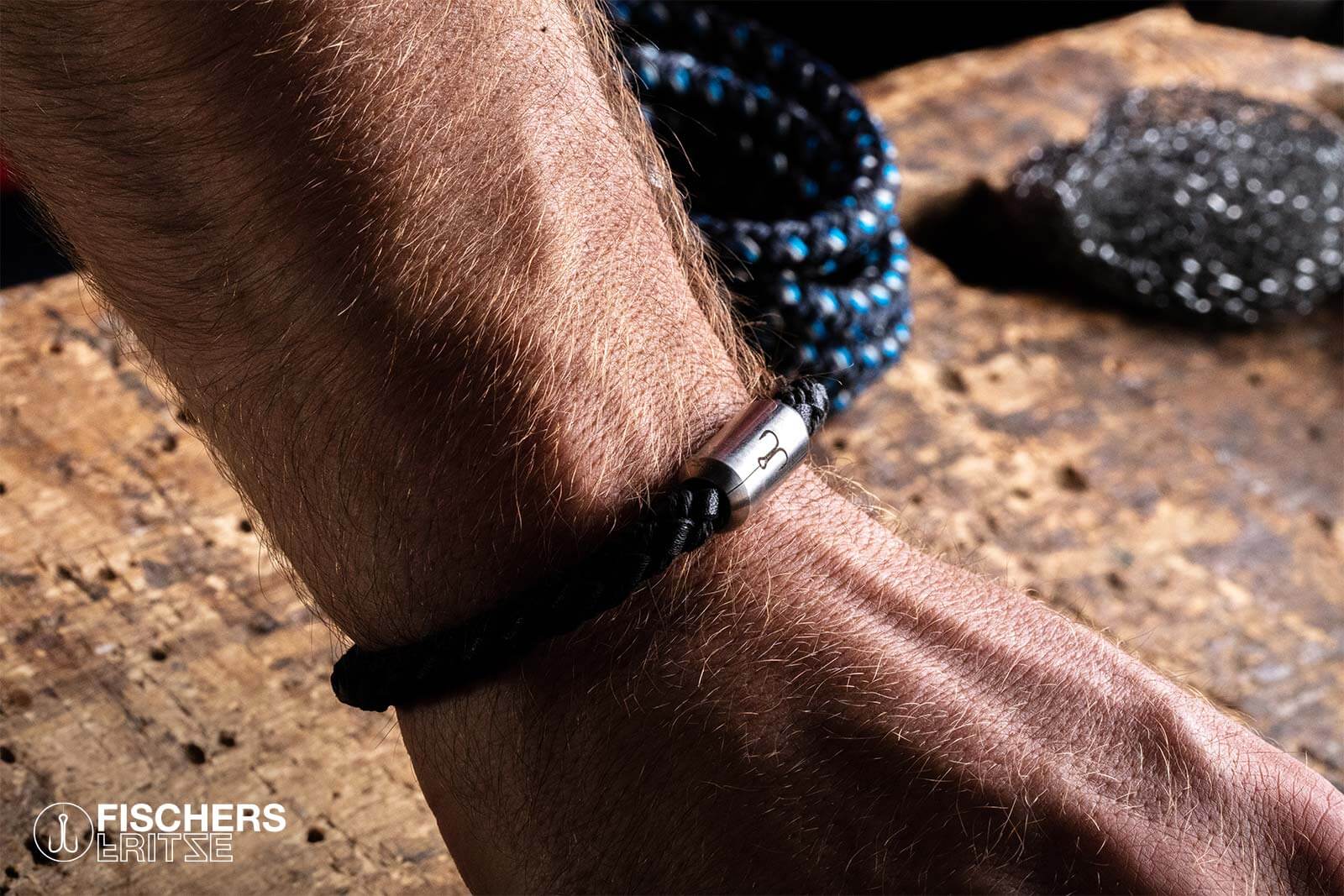 fischers-fritze-krabbe-frederike-lederarmband-schwarz-geflochten image 3