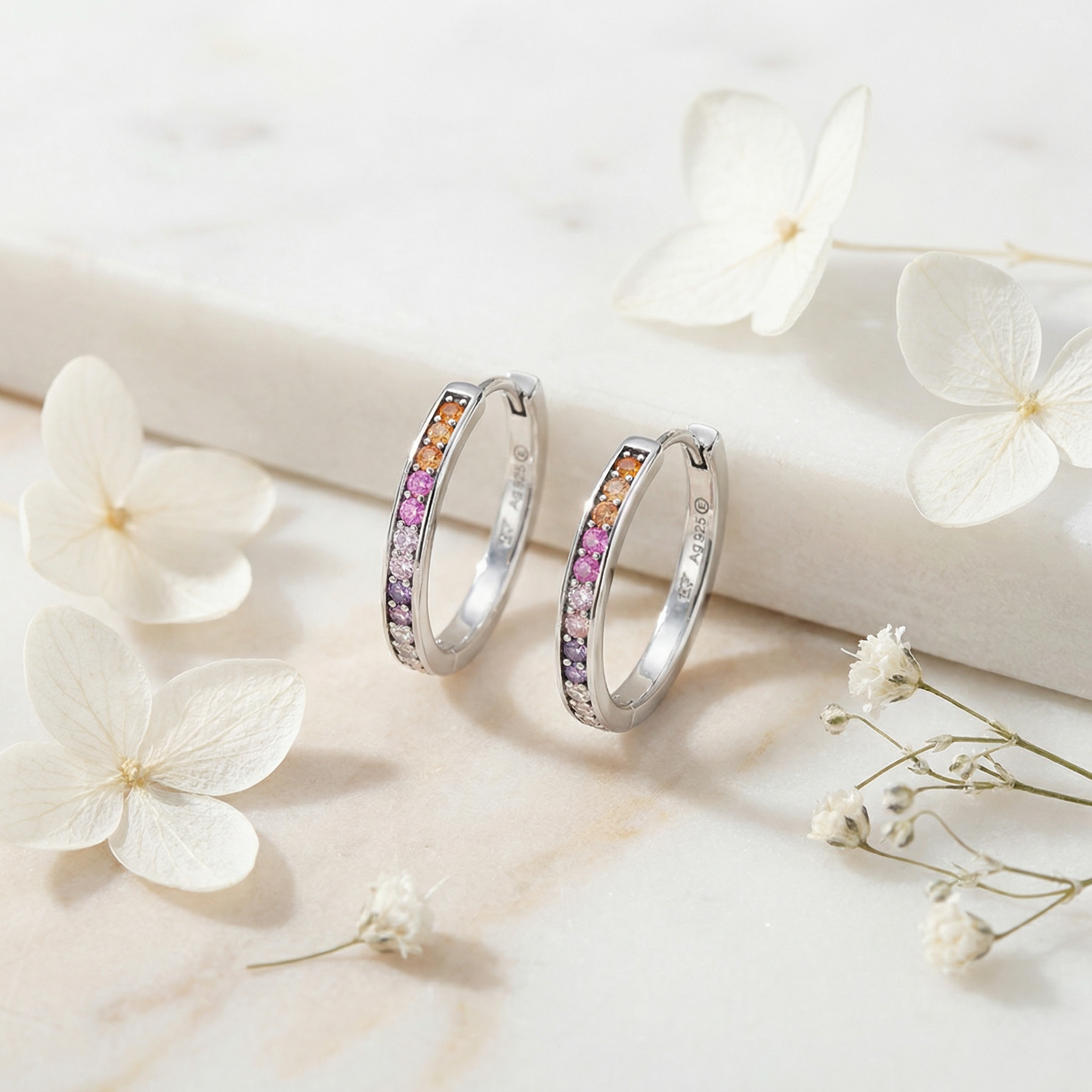 engelsrufer-creole-925er-silber-regenbogen-zirkonia-multicolor image 3
