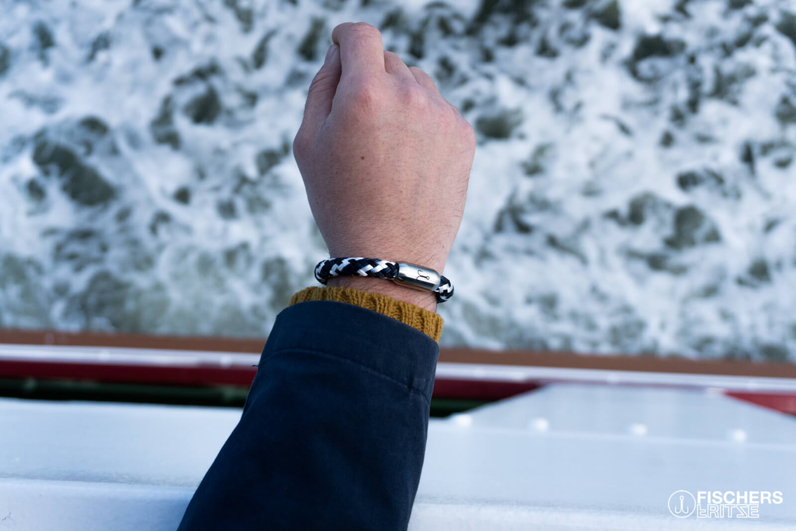 fischers-fritze-makrele-inseledition-norderney-armband-schwarz-marineblau-wei image 7