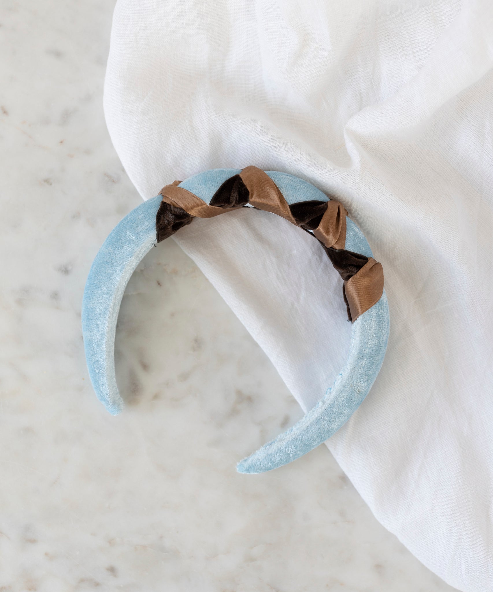 wald-berlin-headband-knot-haarband-aus-samt-in-hellblau-one-size image 1
