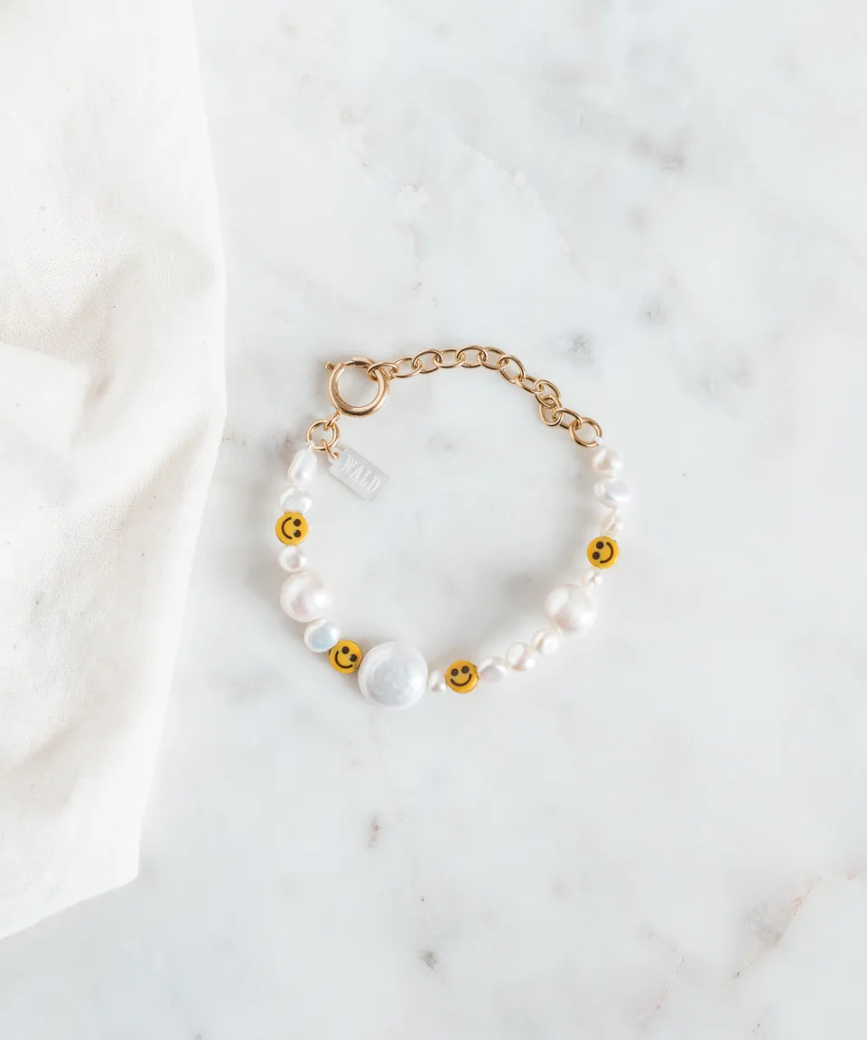 wald-berlin-smilie-dude-pearl-armband-mit-extension image 1