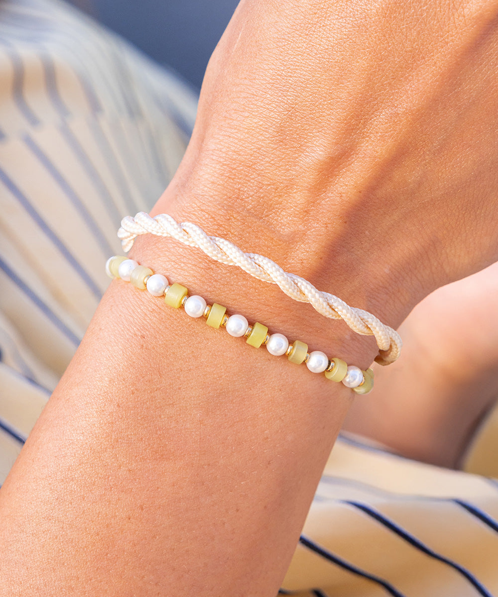 pig-hen-brontide-4mm-armband-yellow-jade-pearl-gold image 2