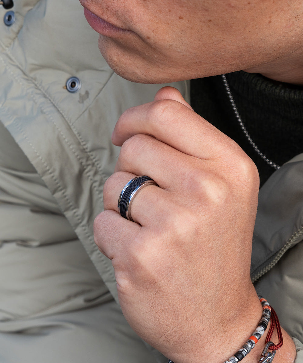 pig-hen-navarch-8mm-wrap-ring-navy-silber-herrenring image 3