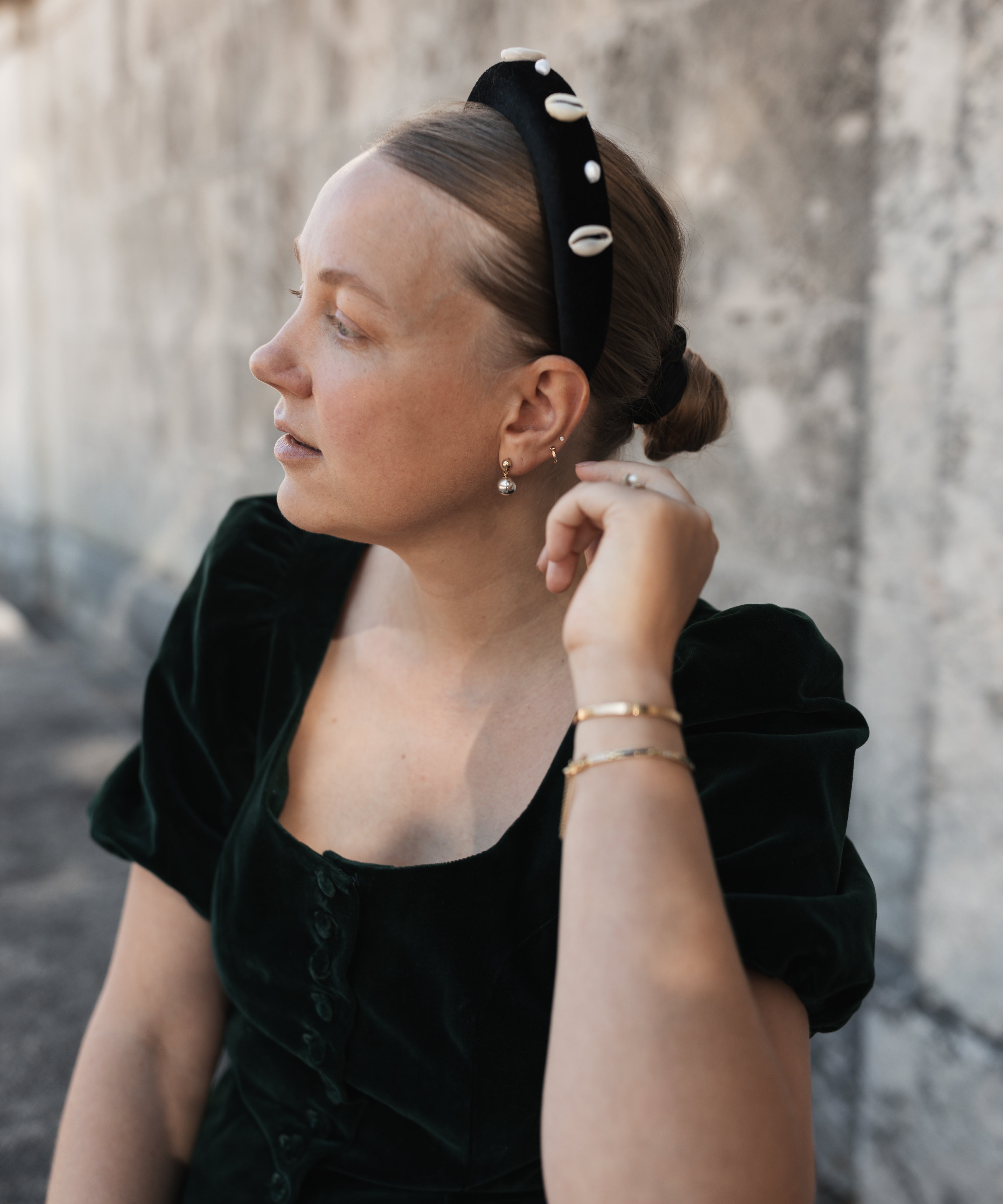 wald-berlin-simone-de-beauvoir-black-headband-samt-haarreif-schwarz-one-size image 1