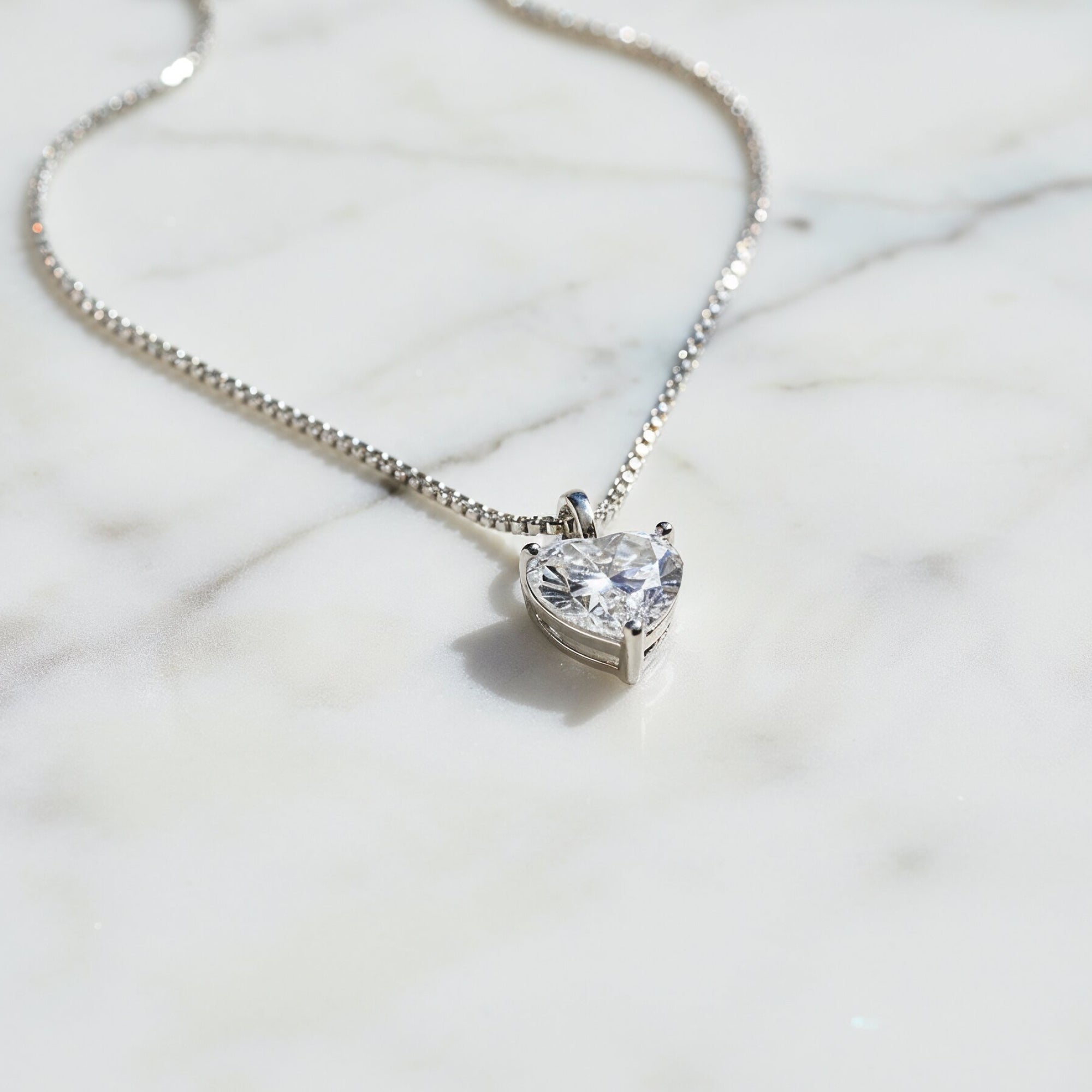 engelsrufer-shiny-halskette-925er-silber-herz-mit-zirkonia image 3