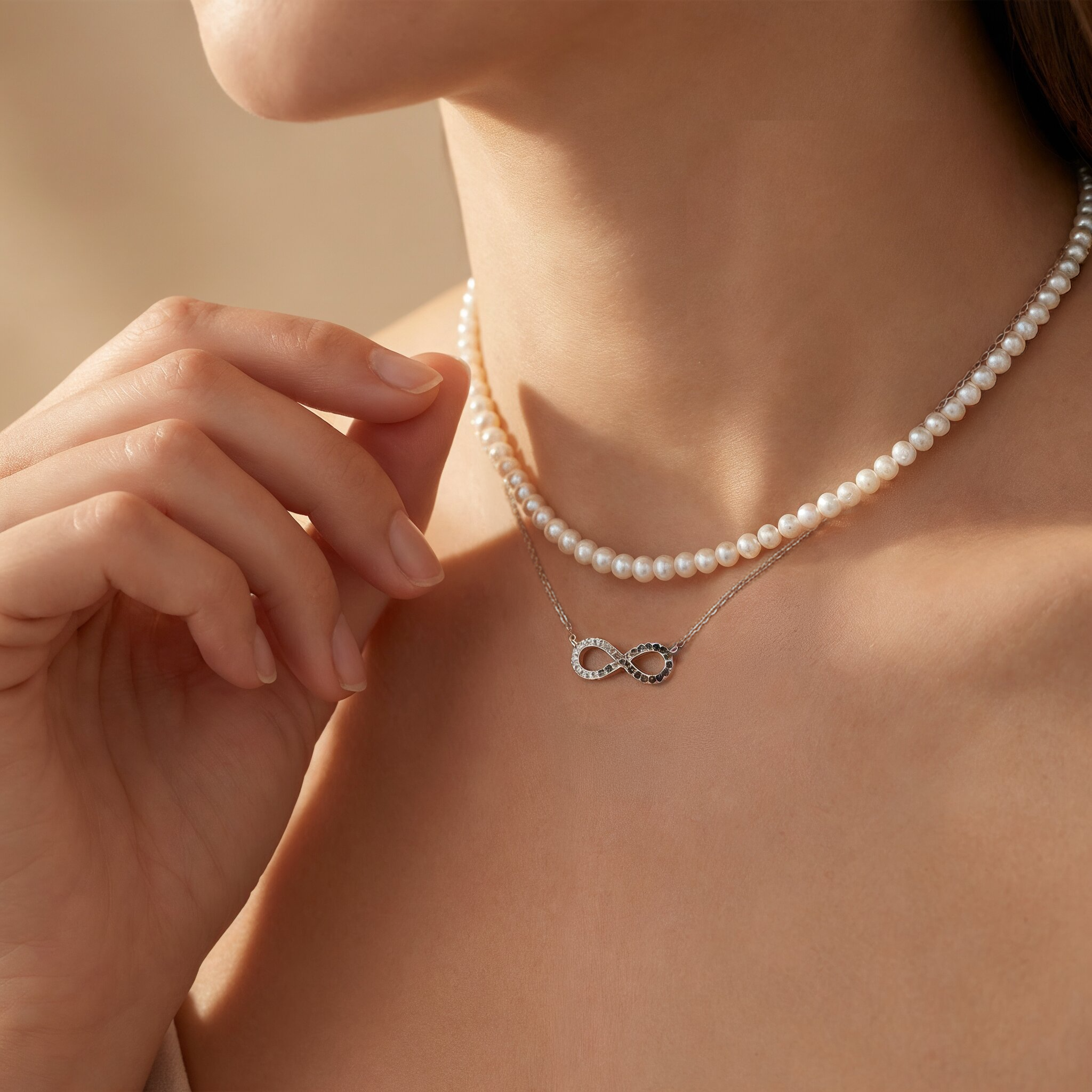 engelsrufer-halskette-925er-silber-infinity-mit-zirkonia-multicolor-2 image 3