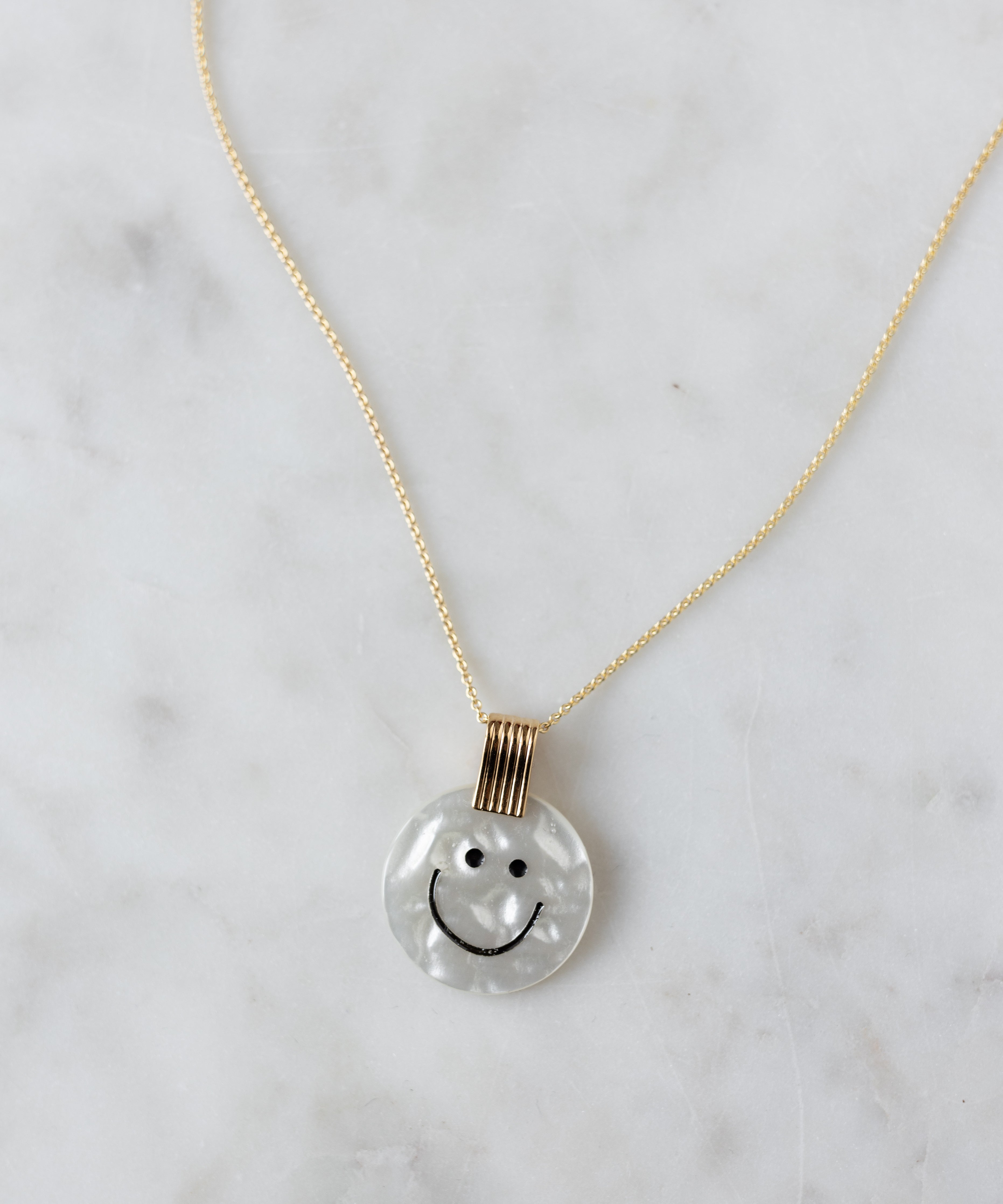 wald-berlin-smilie-dude-medaillon-pearl-necklace-43-cm-goldkette image 4
