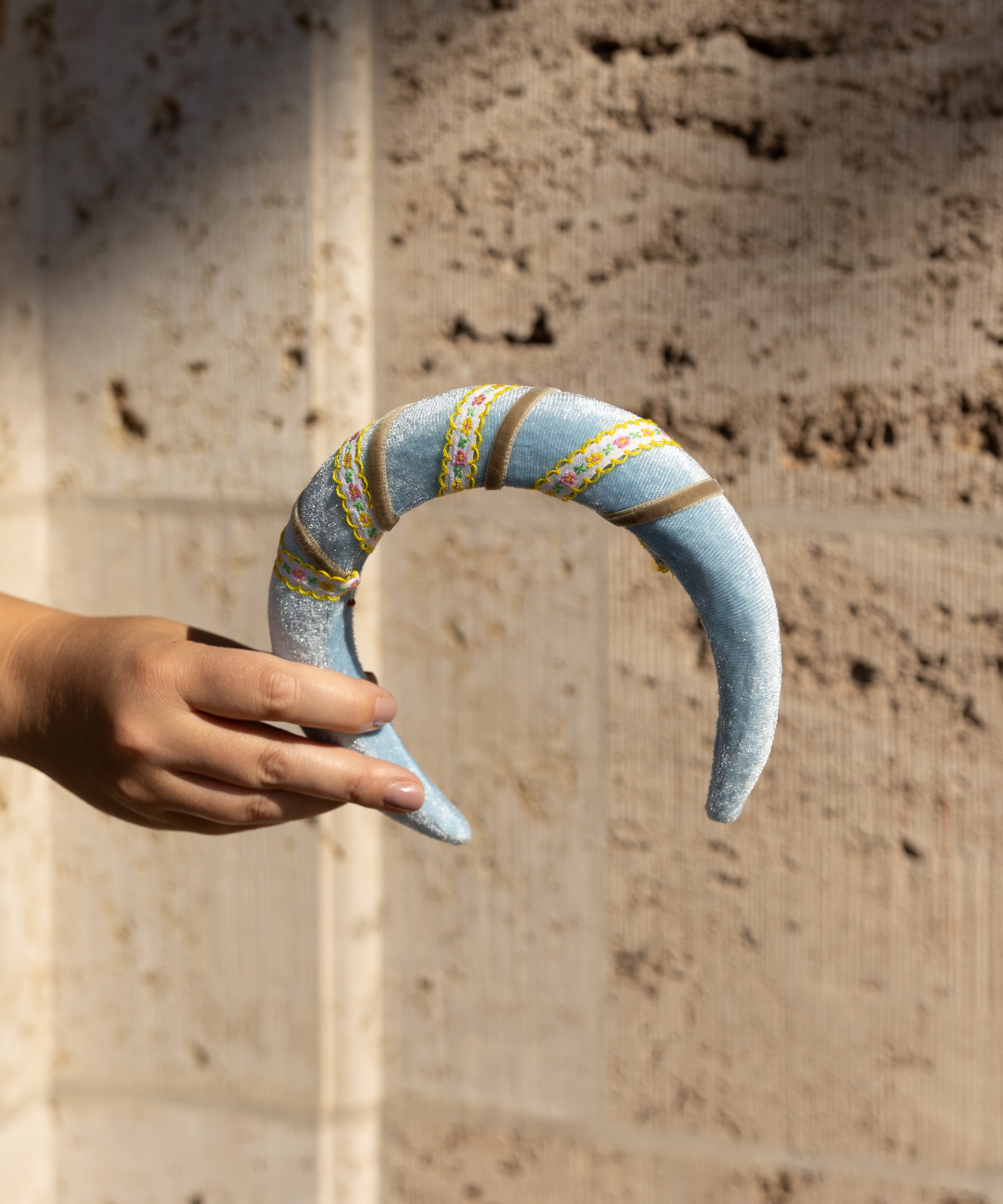 wald-berlin-headband-swirl-light-blue-samt-haarreif-one-size image 2