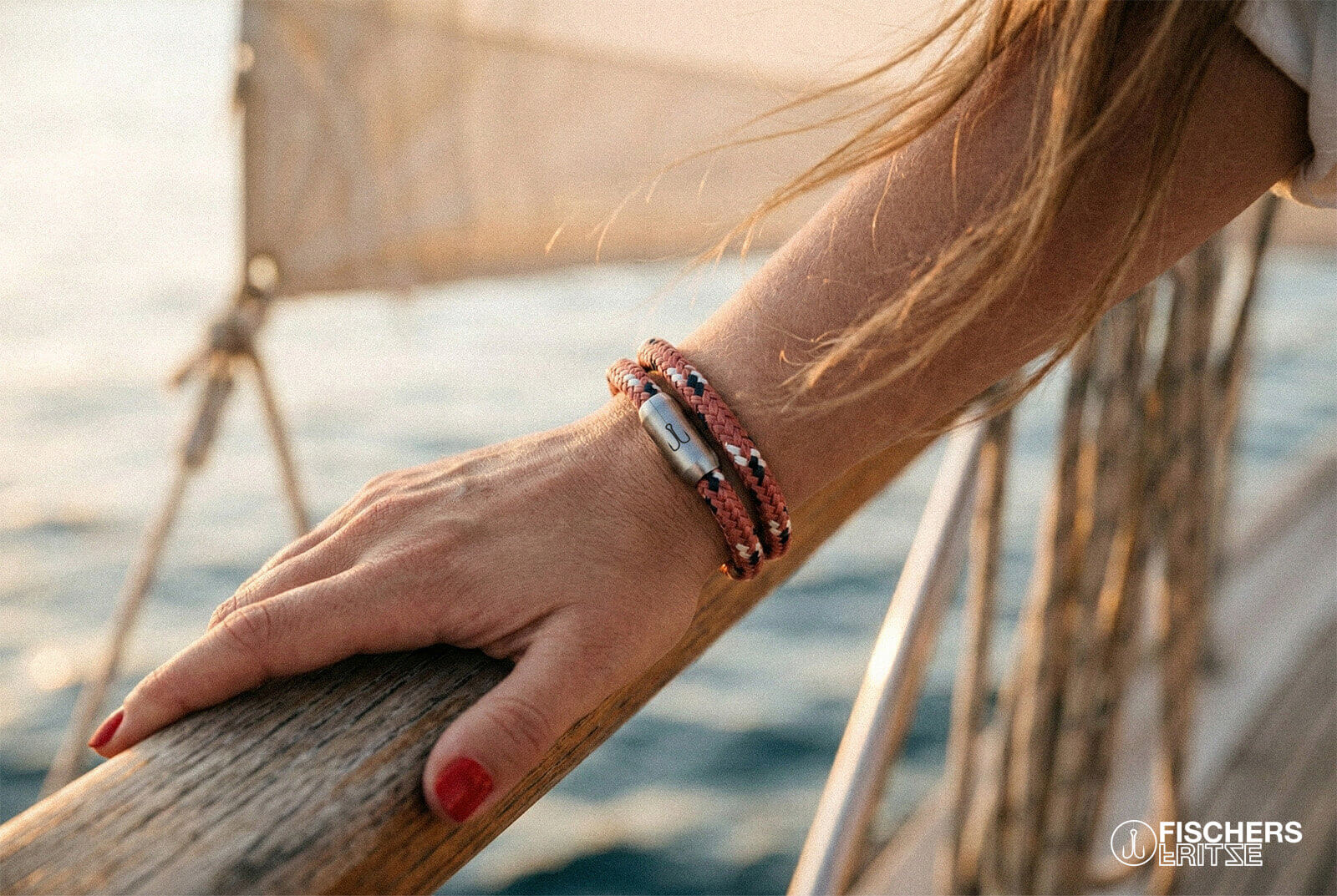 fischers-fritze-garnele-ross-segeltau-armband-rosa-marineblau-weiss image 2