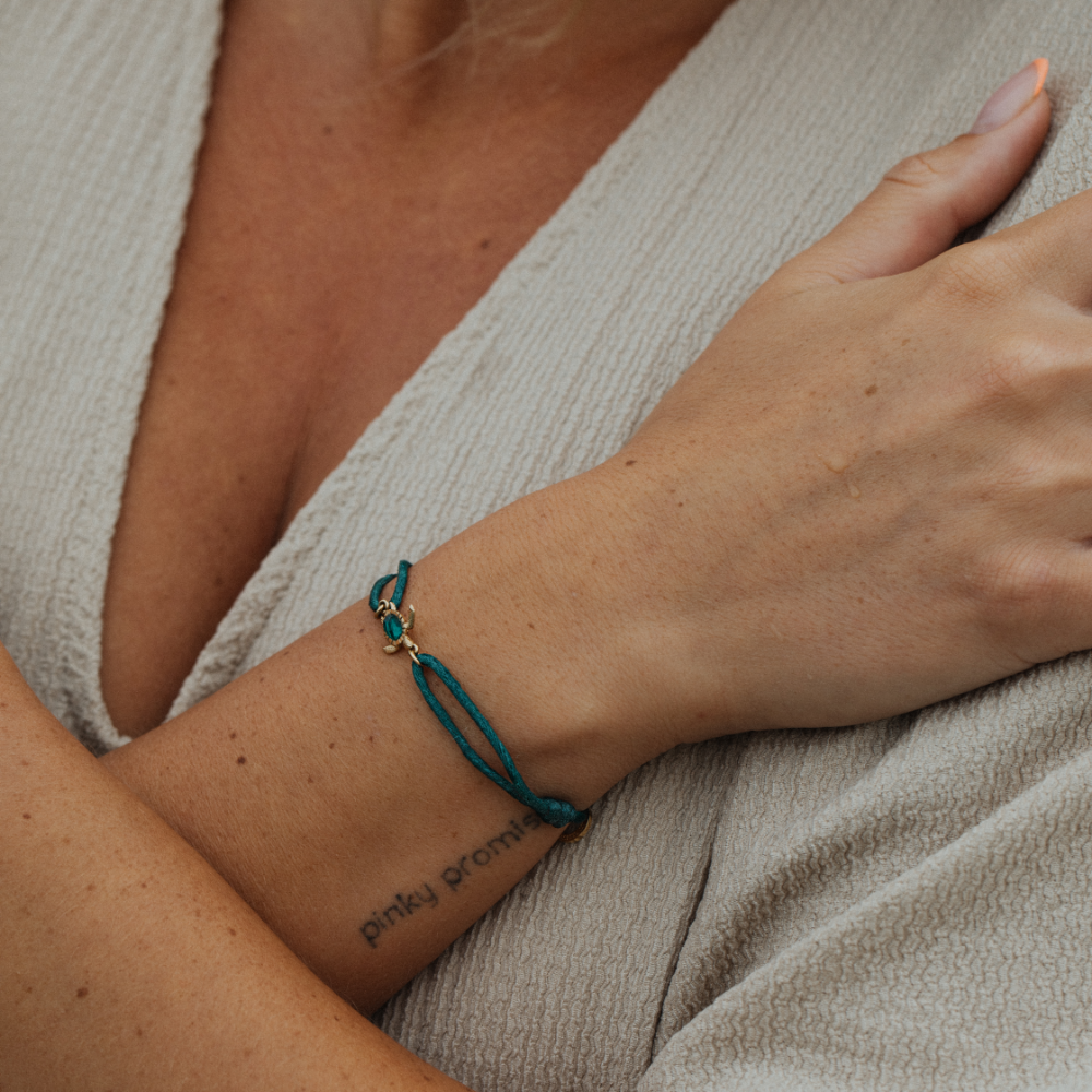 paul-hewitt-turtle-armband-aquamarine-gold-damenarmband image 5