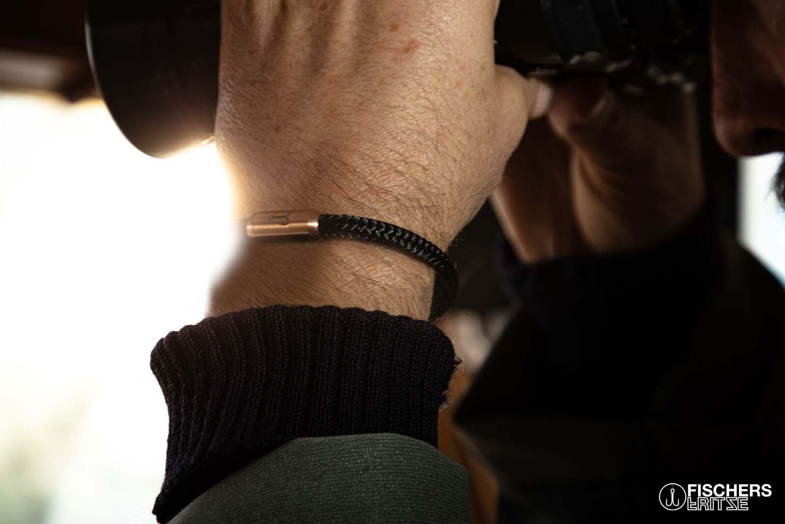 fischers-fritze-k-nigskrabbe-gabriele-segeltau-armband-schwarz-6-mm-18k-pvd image 6