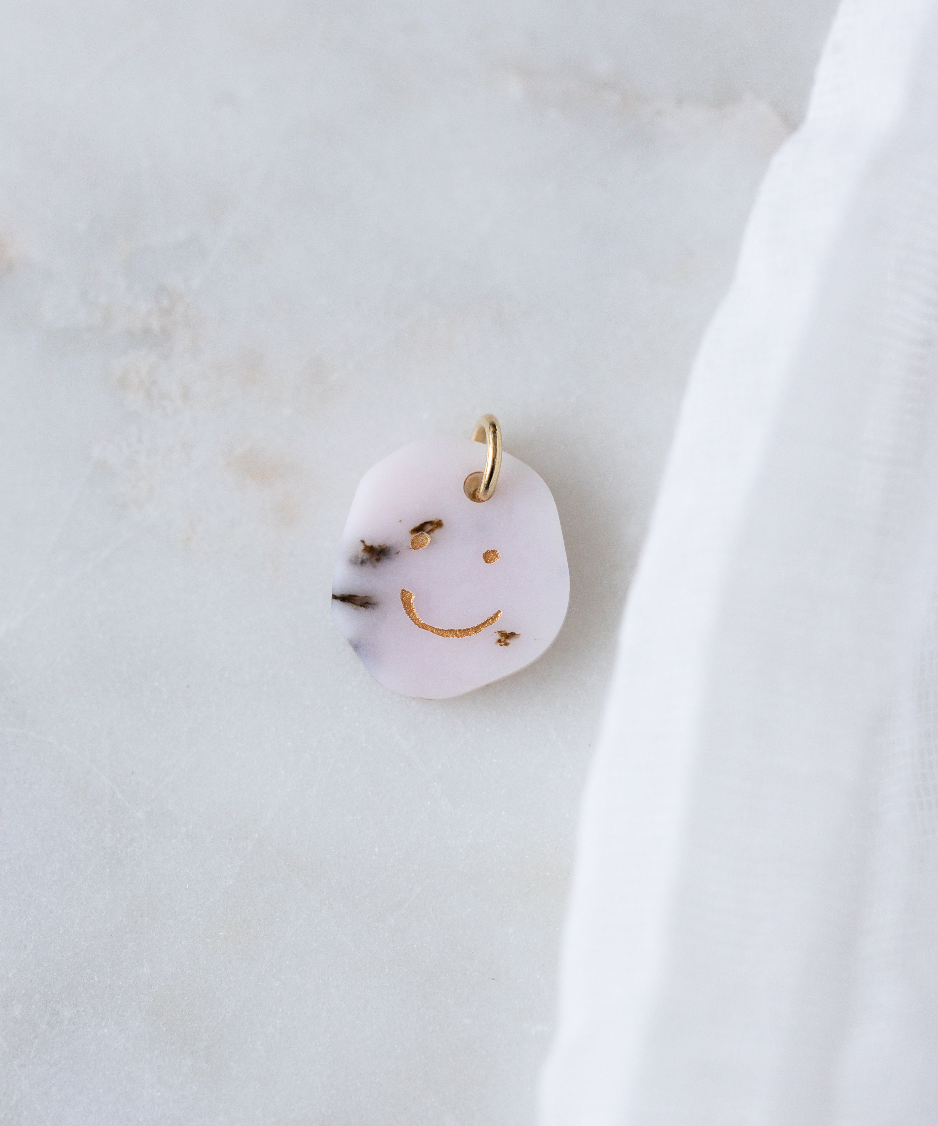 wald-berlin-smilie-dude-gemstone-pendant-18k-gold-necklace image 3