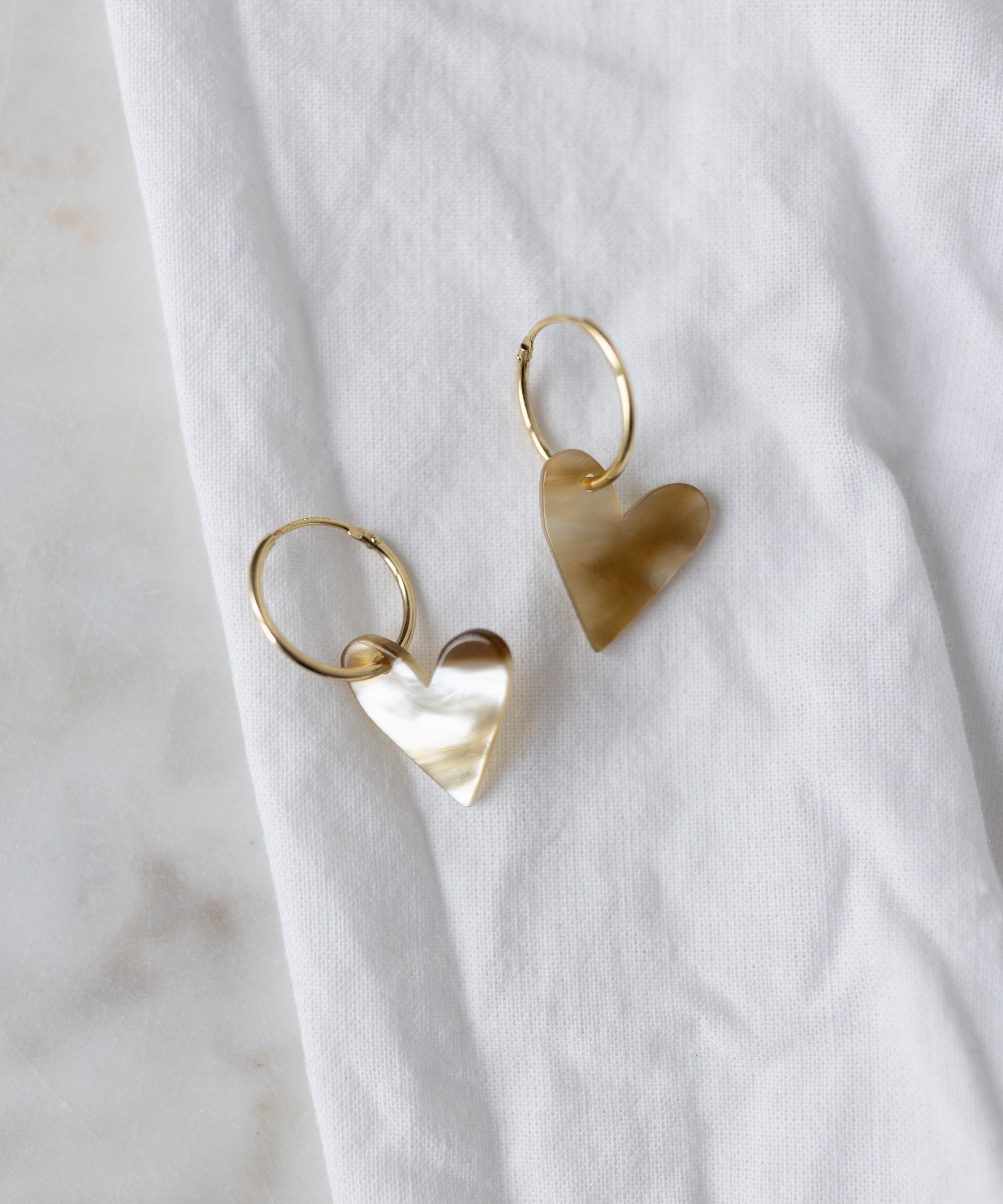 wald-berlin-be-my-lover-exclusive-heart-black-ohrringe-perlmutt-mit-gold-filled image 3