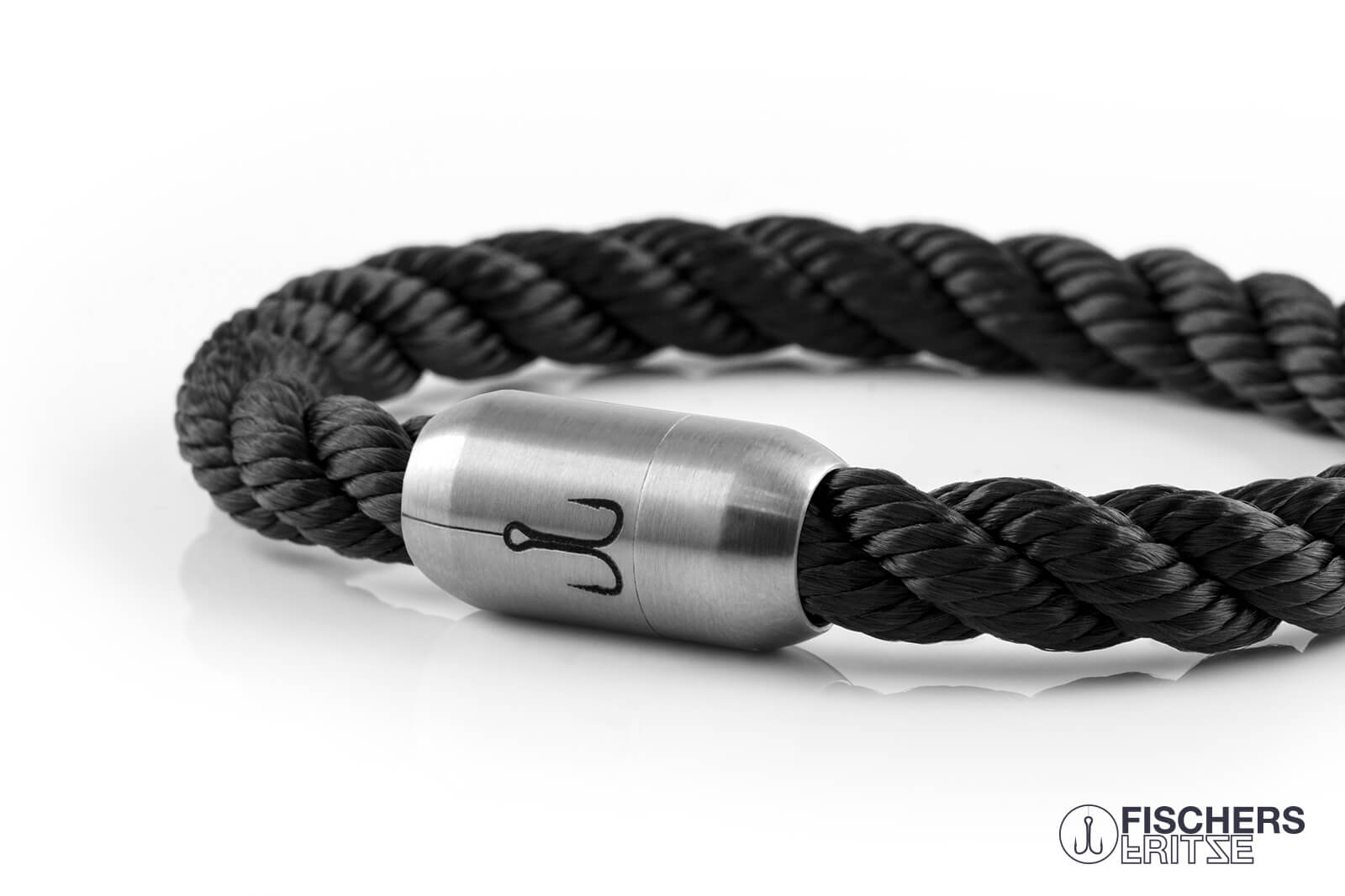 fischers-fritze-makrele-otto-segeltau-armband-schwarz-gedreht image 6
