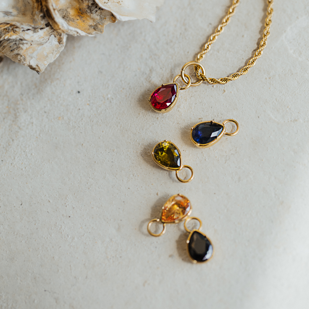 paul-hewitt-set-red-stone-charm-und-halskette-gold-ocean-stories image 3