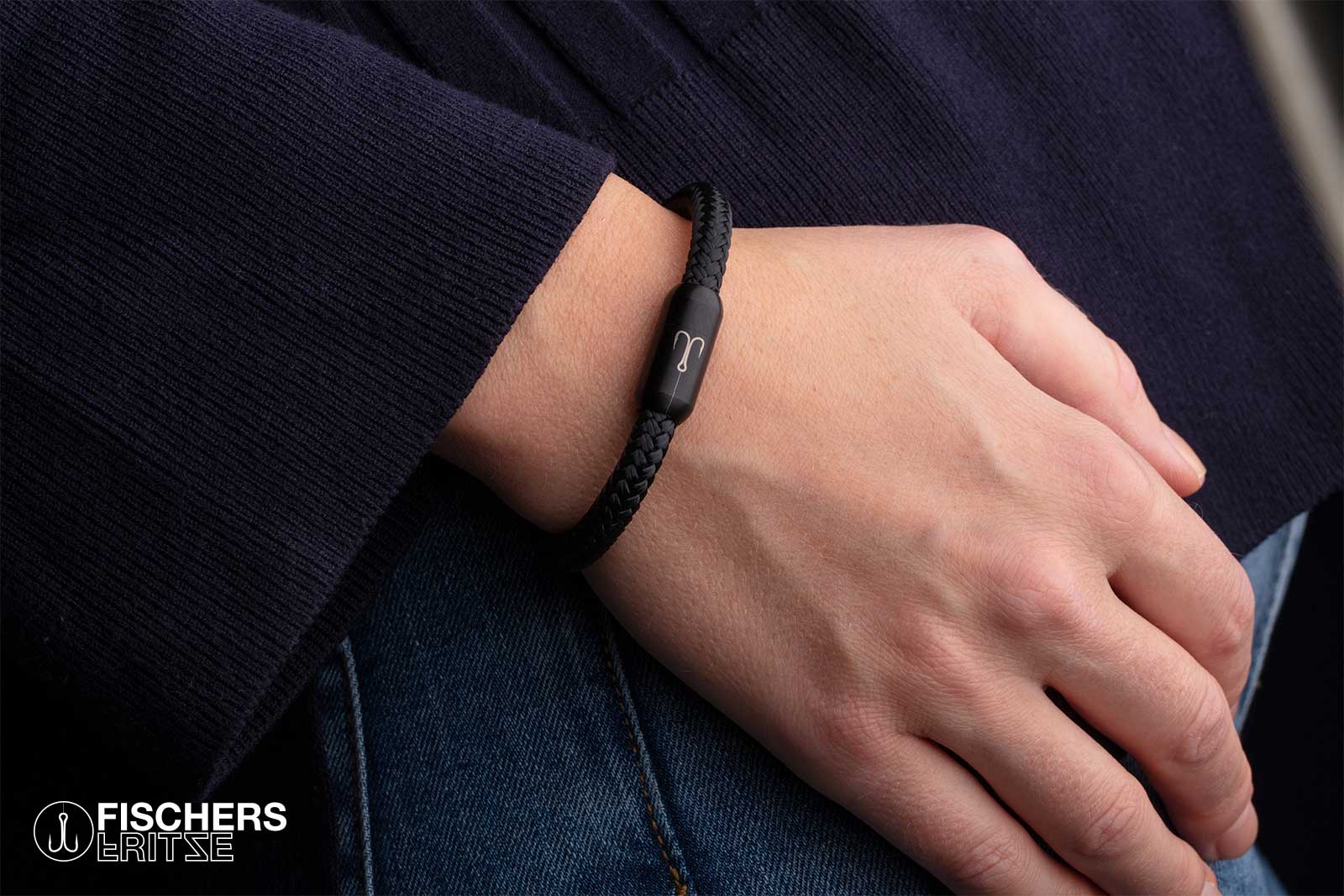 fischers-fritze-torpedokrabbe-karla-segeltau-armband-schwarz-6mm image 8