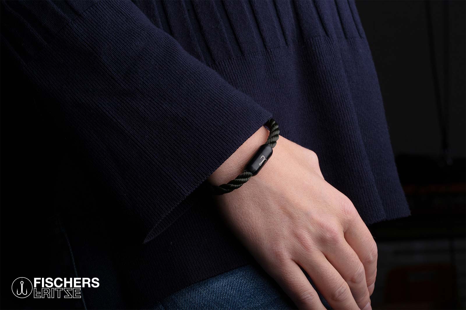 fischers-fritze-torpedokrabbe-janne-segeltau-armband-olivgr-n-gedreht-6mm image 4