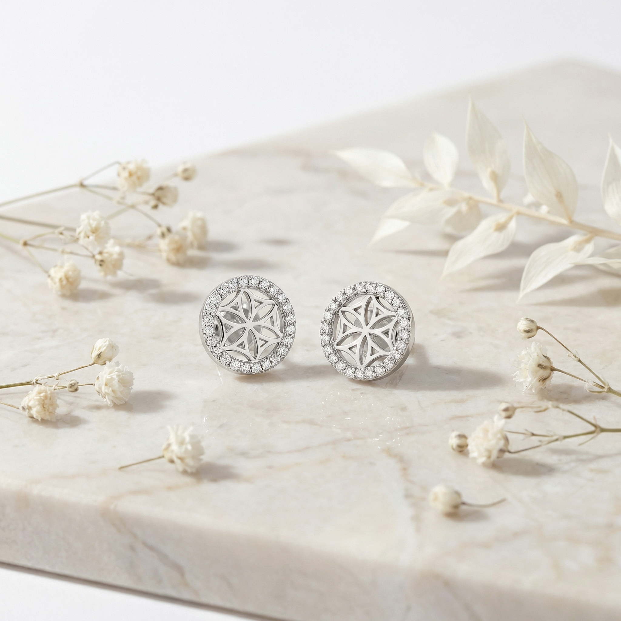 engelsrufer-ohrstecker-925er-silber-lebensblume-mit-zirkonia image 3